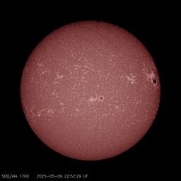 Latest image from SDO AIA 1700A